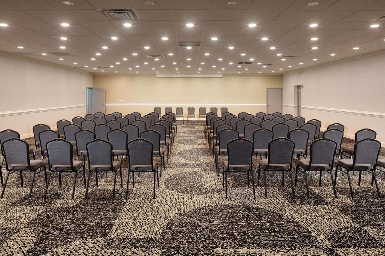 Wyndham Garden Columbia-Ft Jackson Ξενοδοχείο Εξωτερικό φωτογραφία